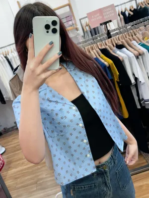 Blue floral crop shirt