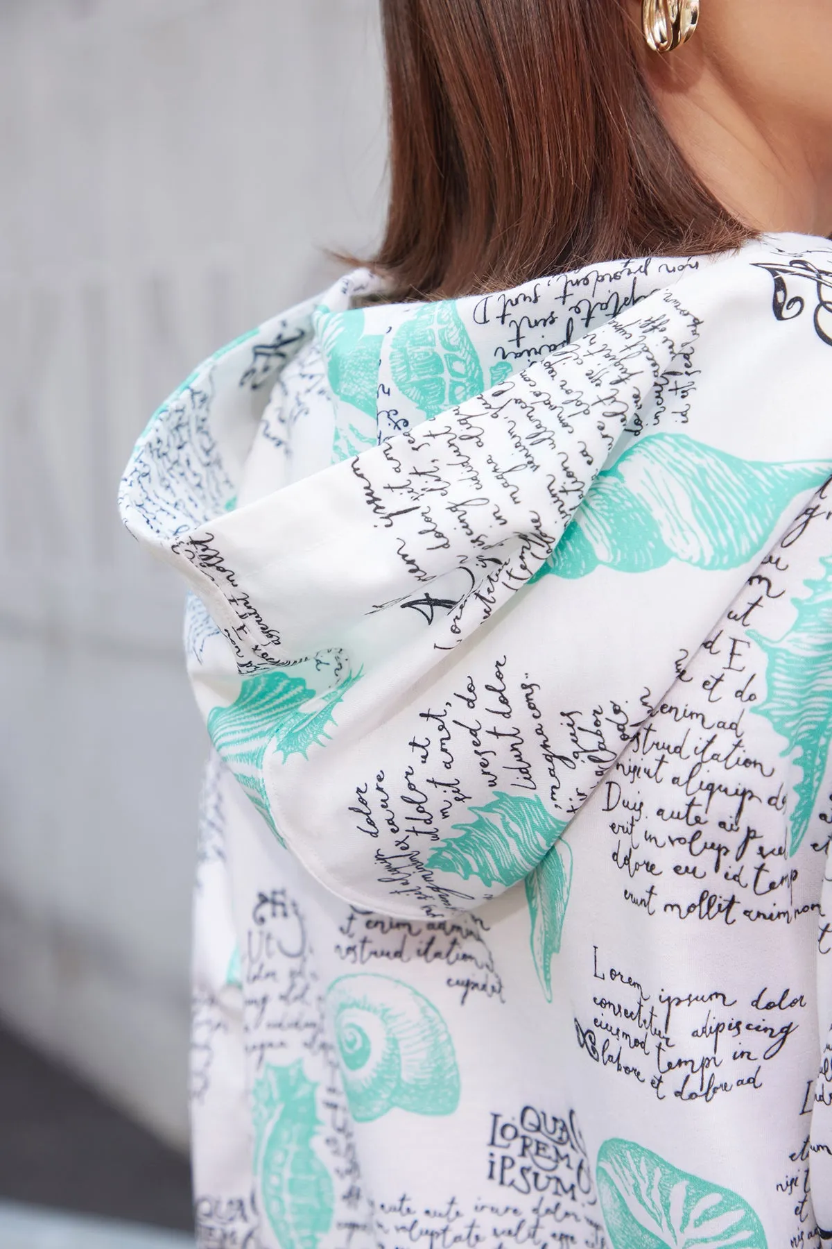 Cartoon & Letter Print Drop Shoulder Hoodie