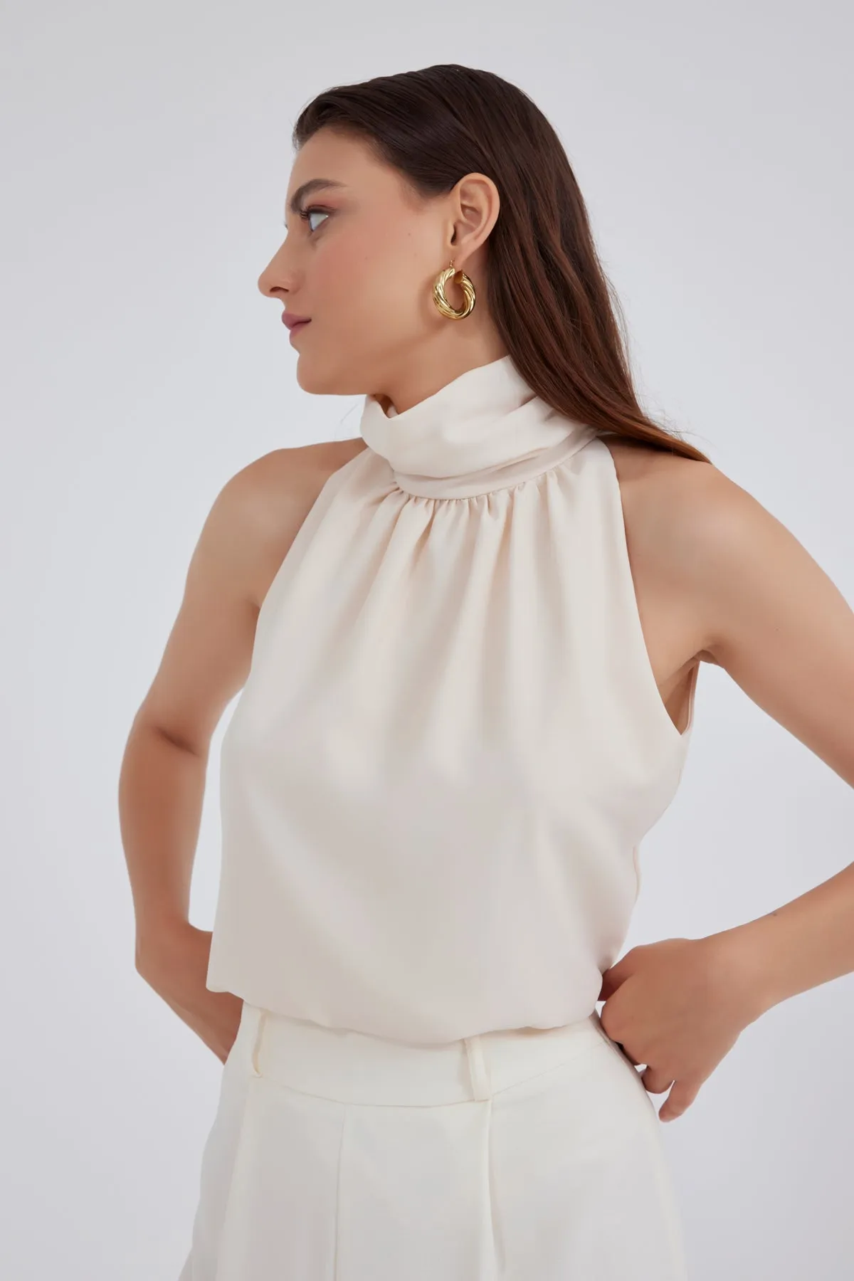 Collared sleeveless Top - BEIGE