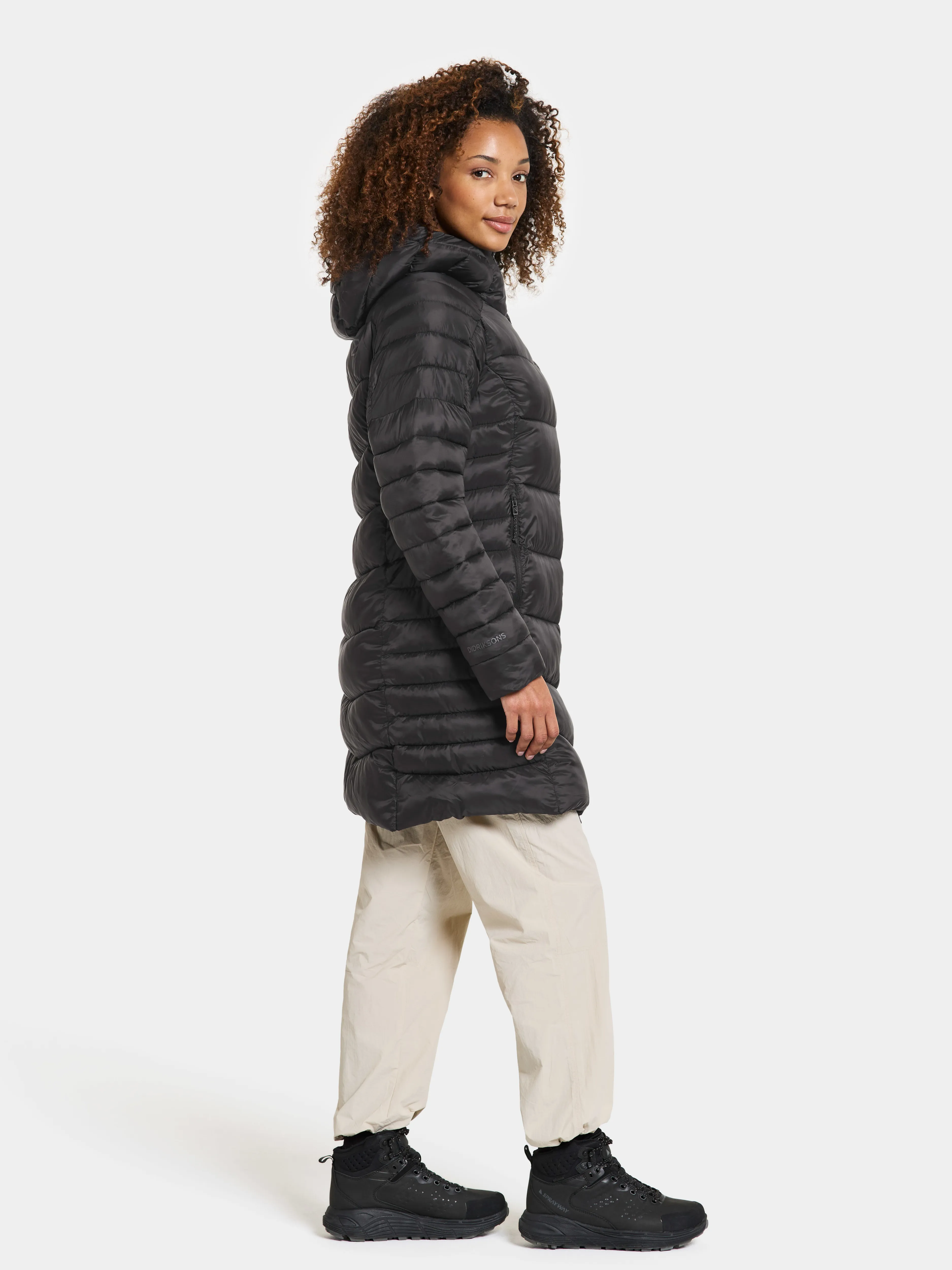 Didriksons Women&#x27;s Serina Parka Black | Buy Didriksons Women&#x27;s Serina Parka Black here | Outnorth