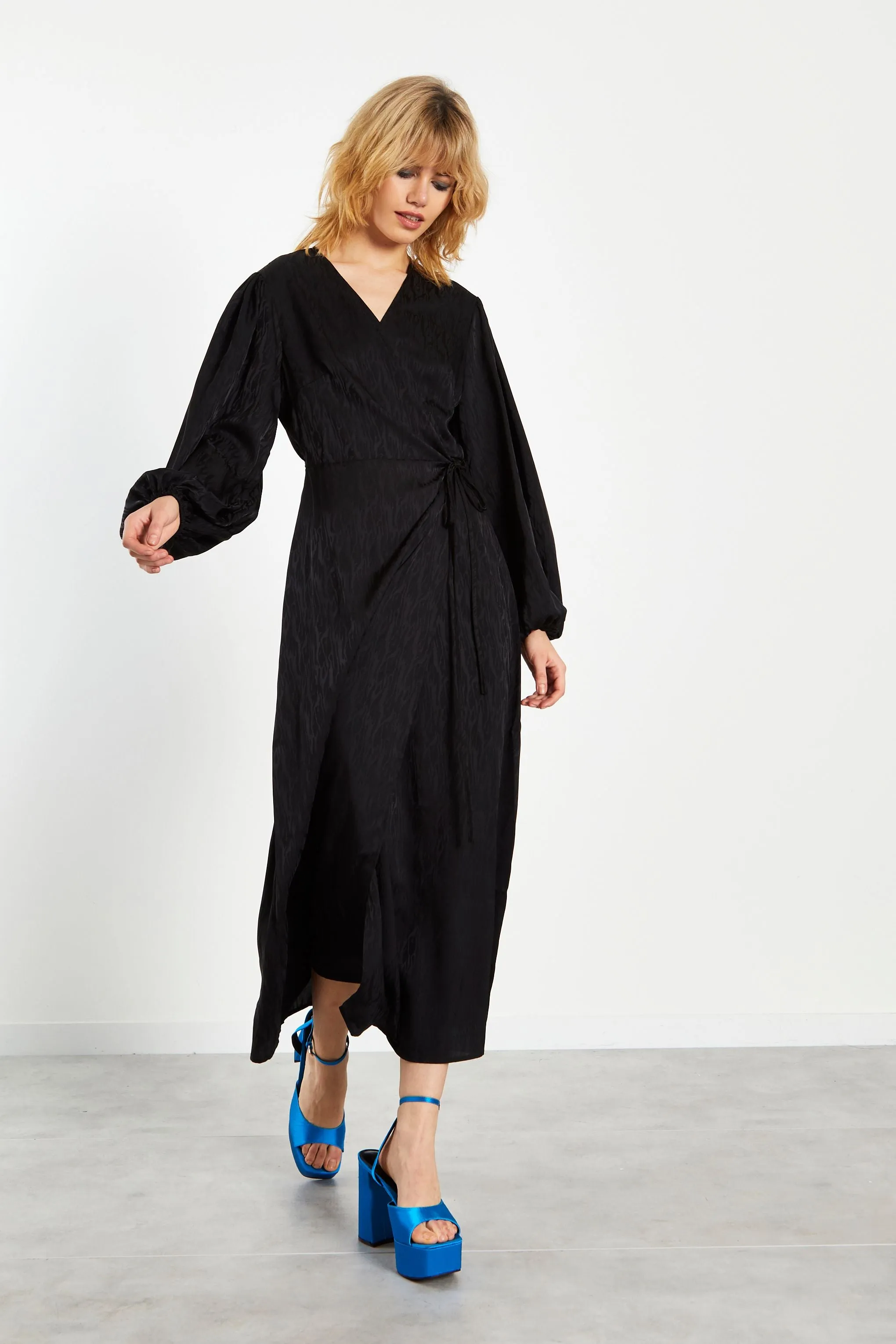 Freya Wrap Dress (Black)