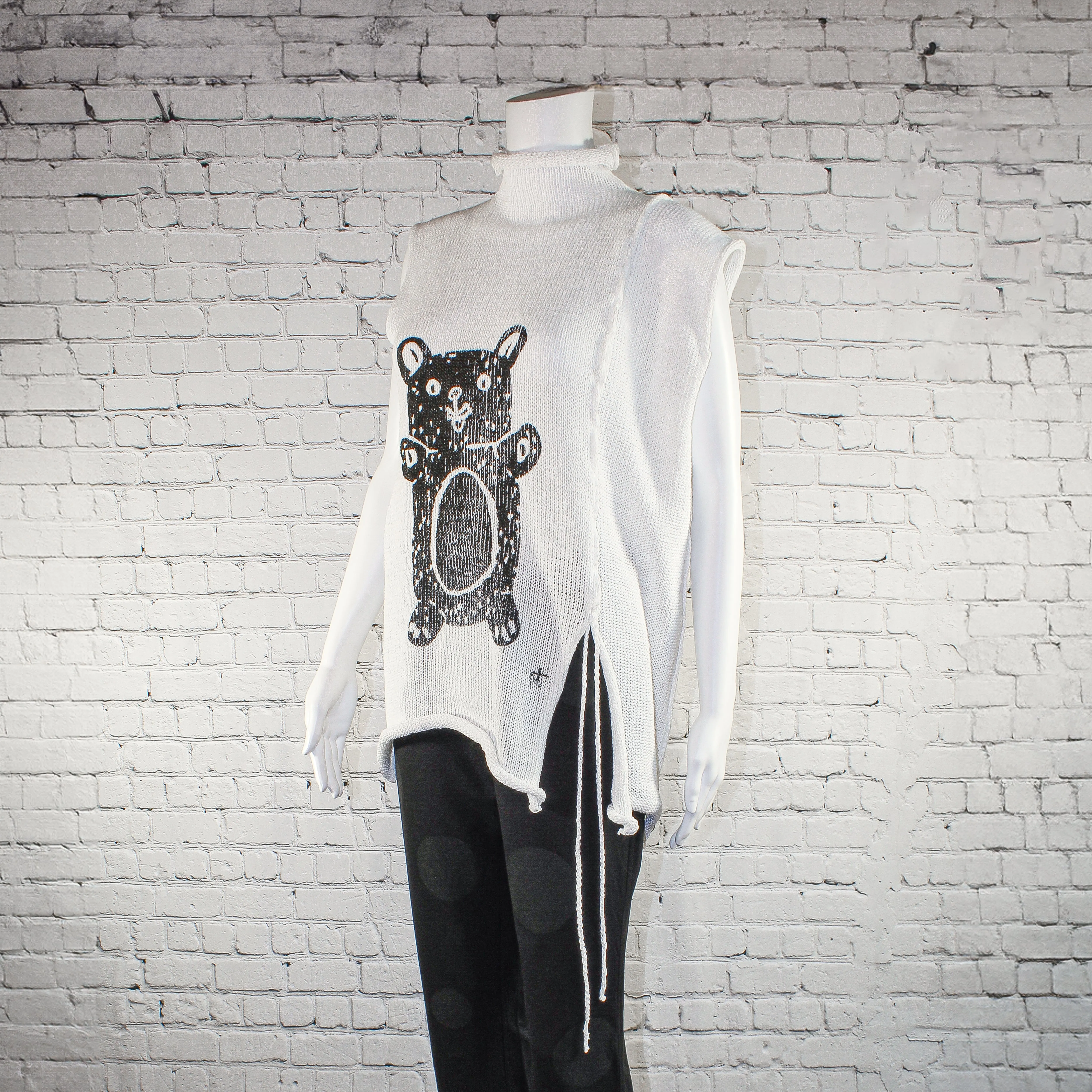 SALE! Ellen Sleeveless Top in White with Bear by Paper Temples