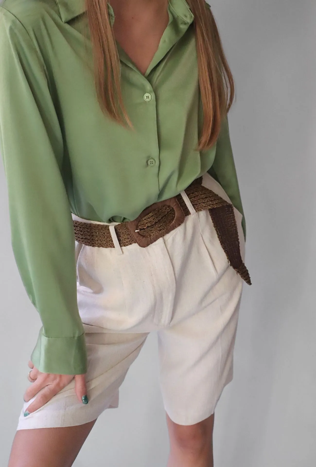 SILKY BUTTON DOWN BLOUSE (MATCHA)